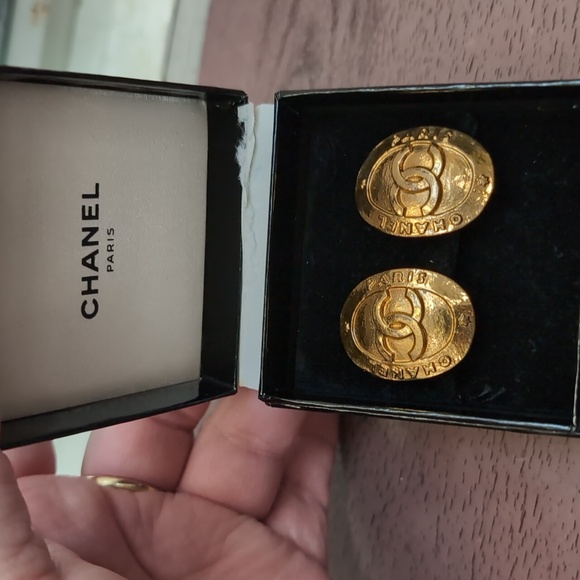 CHANEL Clip On Earrings - Picture 2 of 6